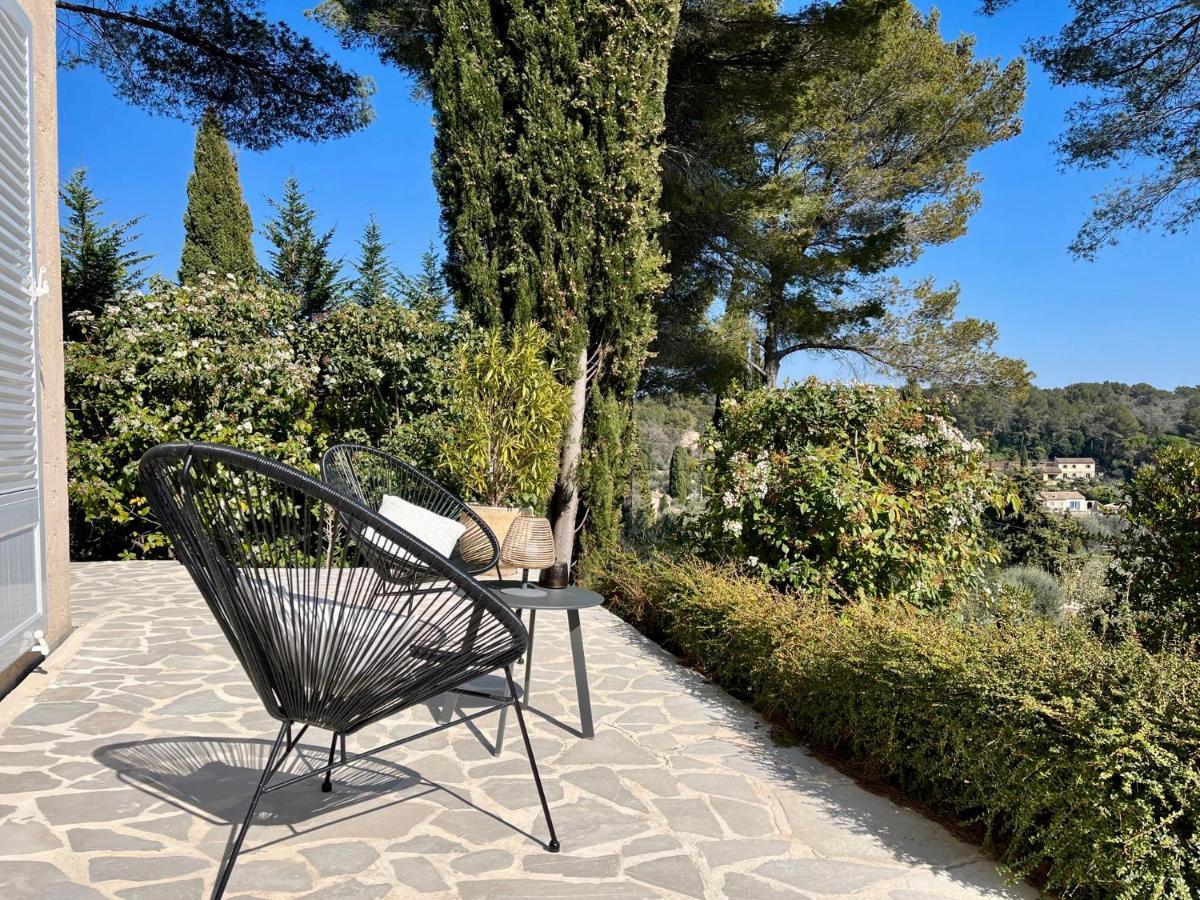 Les Hauts De La Riviera Cabris Pokoj fotografie